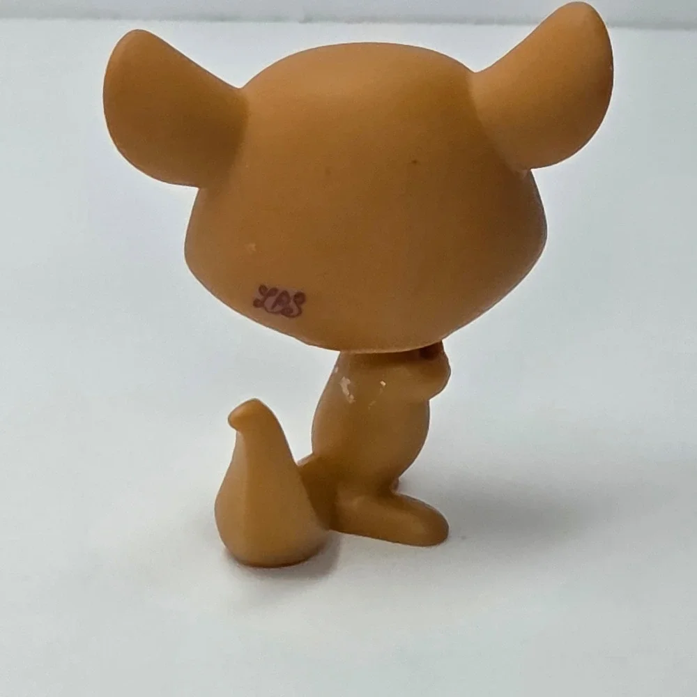 Hasbro Littlest Pet Shop Chipmunk 2321 Brown Pink Candy Swirl Green Eyes Toy